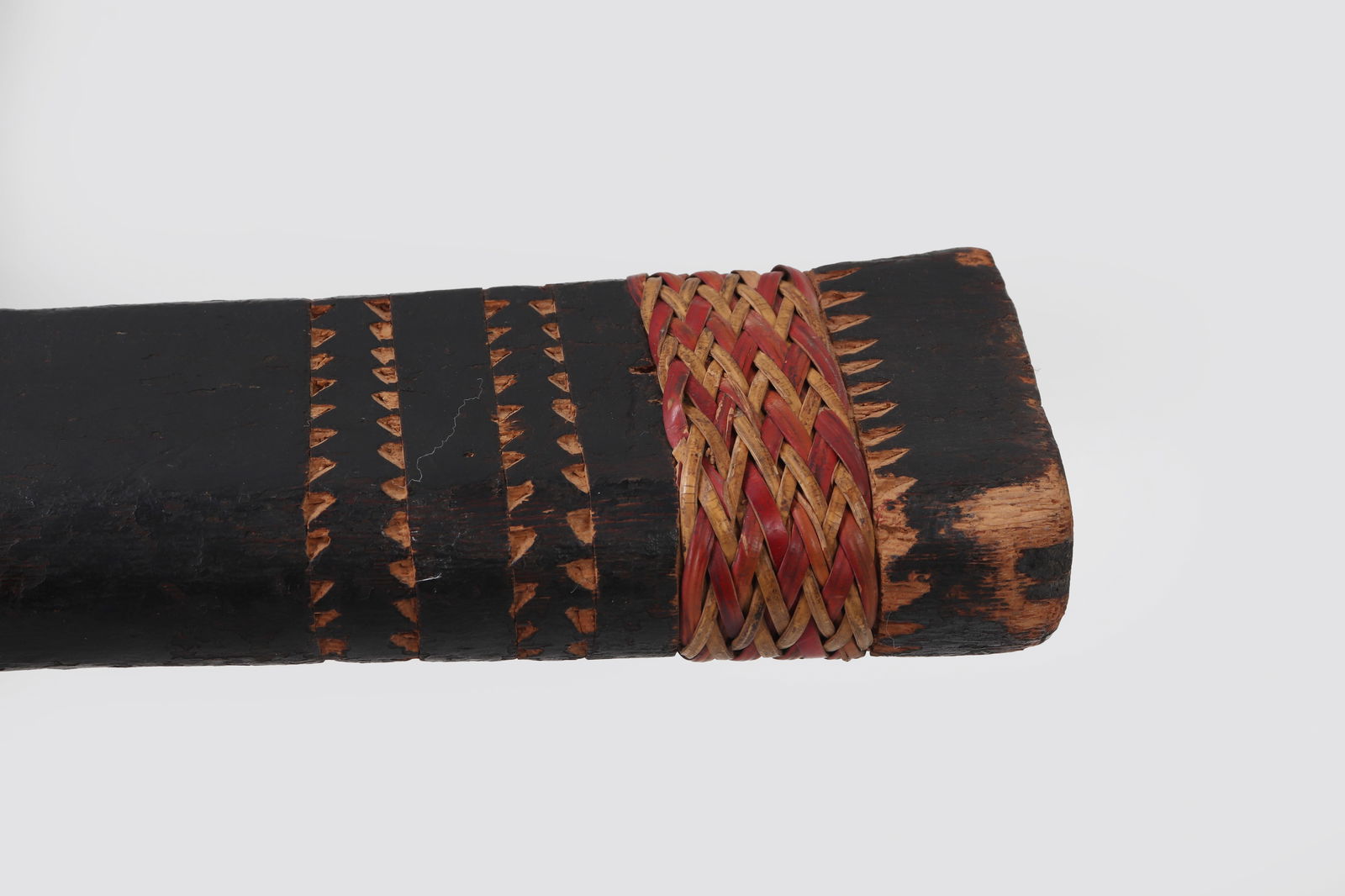 Authentic Bontoc Shield, 19th C. - 7