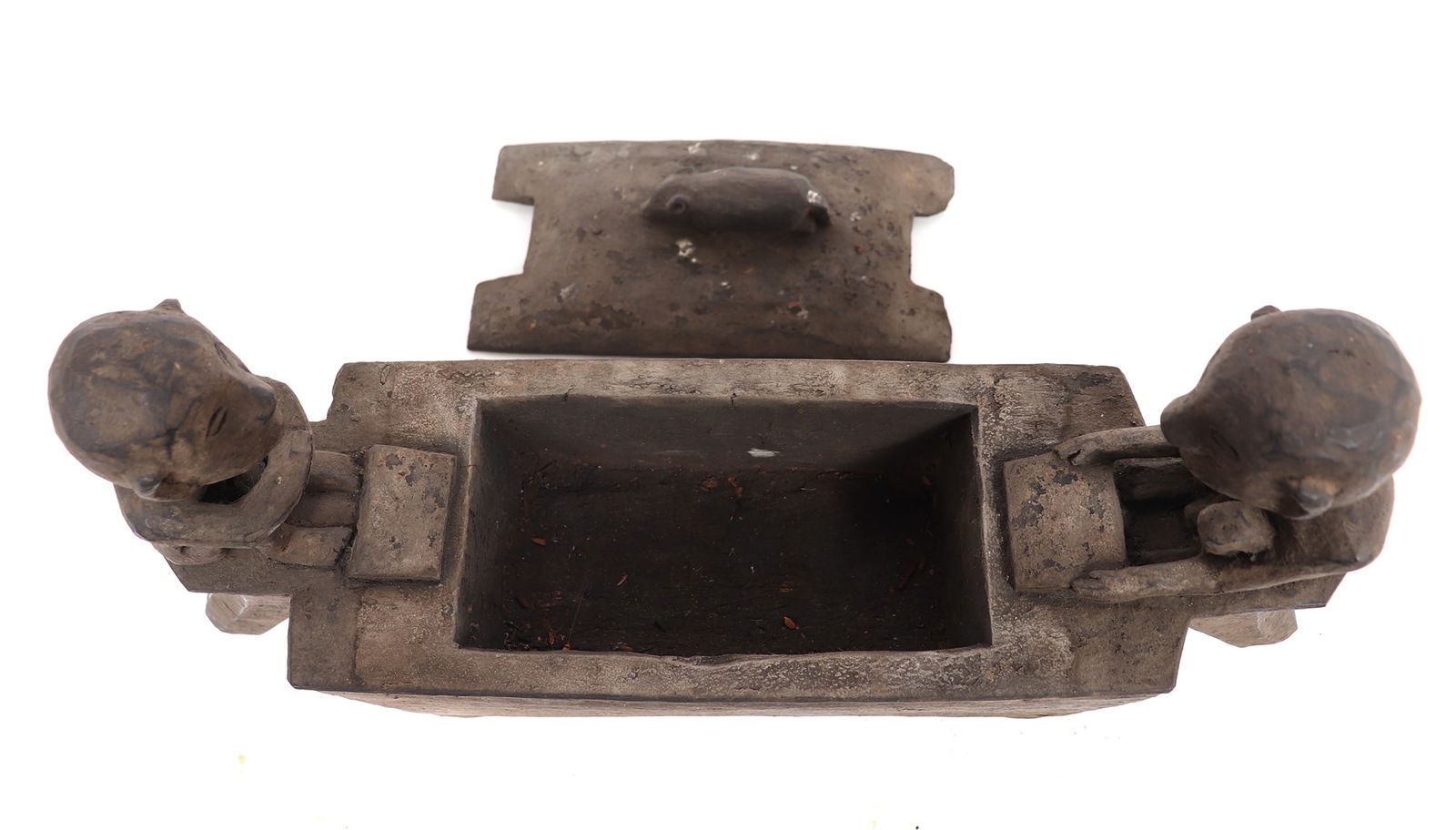 Important Philippine "Punamham" Sacrificial Ritual Box - 10