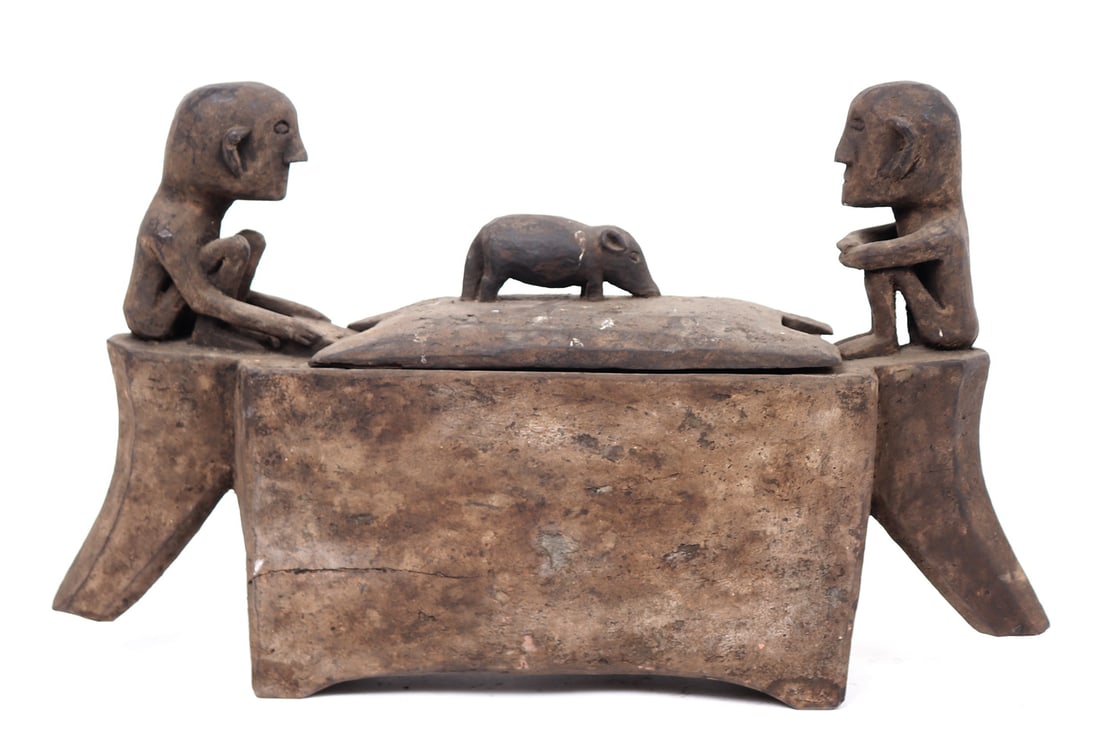 Important Philippine "Punamham" Sacrificial Ritual Box: Important Philippine ritual box or casket, made of solid hardwood with blood ritual patina from the central Ifugao village. Circa 1st quarter of 20th century. The "Punamhan" or ritual box is indeed a