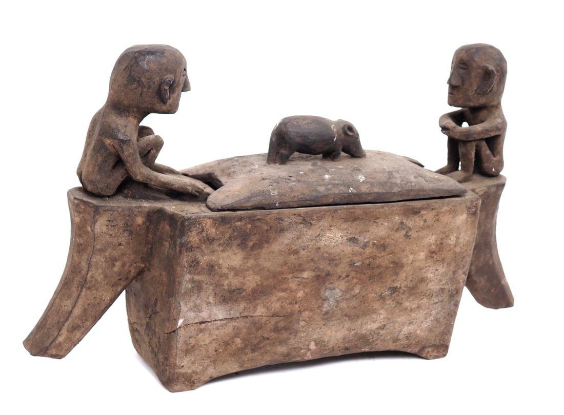 Important Philippine "Punamham" Sacrificial Ritual Box - 2