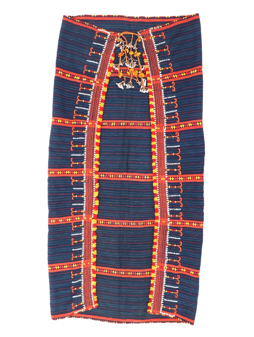 Traditional Hand-woven Cape: Philippines Textile from the Kalinga or Gaddang people. Size 42 1/2" L x 20" W