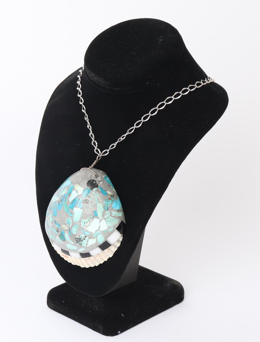 Turquoise Applied to Seashell Necklace - 3