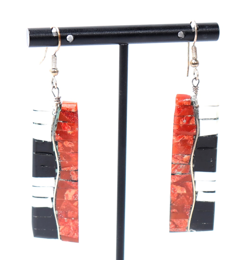 Stunning Pair of Coral, Jet & Shell Earrings: Wonderful pair of earrings comprised of jet, coral and shell, with a sterling silver band in between. Reminiscent of a piano keyboard with a coral deck or shelf. Size 1 3/4" L