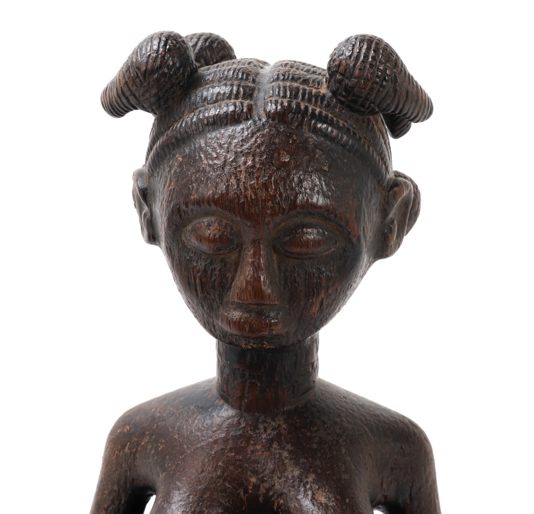 Yoruba Maternity Figure on Throne - 6