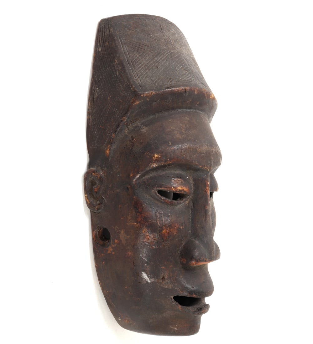Handsome Hand Carved Bagongo Mask - 3