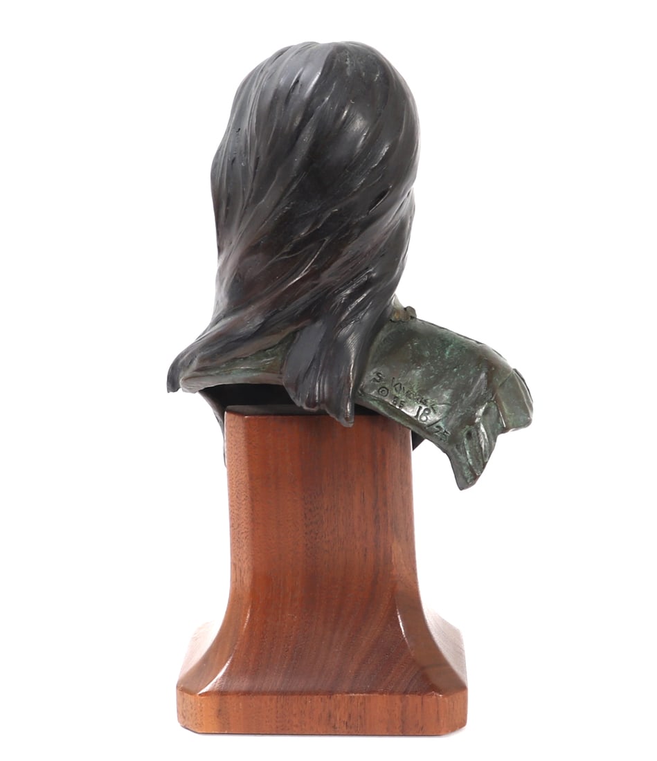 Bronze Bust by Susan Kliewer - 4
