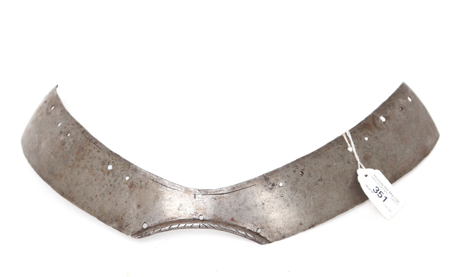 Medieval Fauld Element of Armour, 16th - 17th c.: Nice medieval element of armour Fauld for the lowermost lame of a breastplate just above or attached to the cod piece. 16th - 17th century with a roped section to the center and a vertical engraved