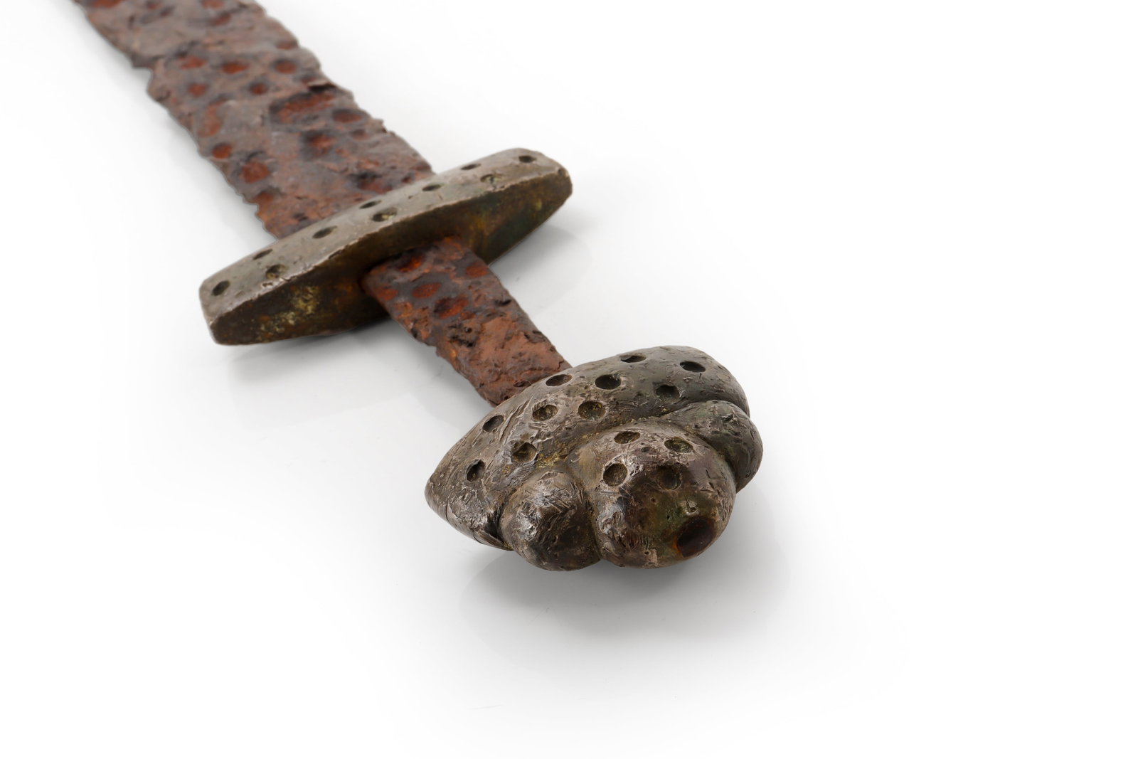 Petersen Viking Sword Type T, 9th - 11th C. - 3
