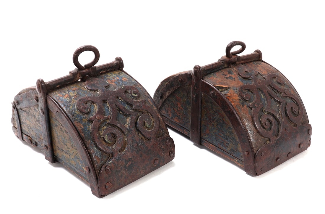 Late 19th to Early 20th Century Spanish Colonial Box Stirrups: Handsome pair of early Spanish Colonial box or slipper stirrups with intricate openwork metal applied to the exterior in expert design. Painted all over with red, orange and blue paint that has faded