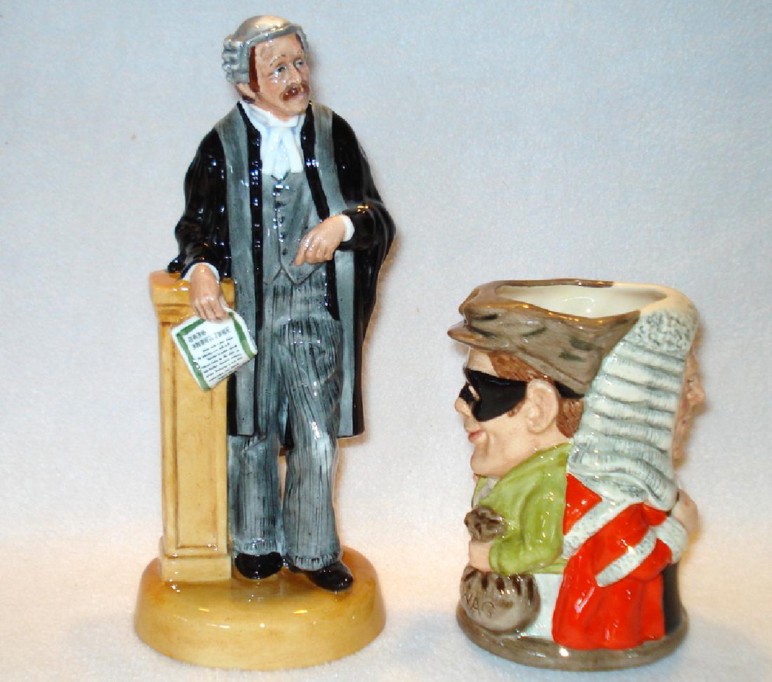 Two boxed Royal Doulton items (1 of 8)