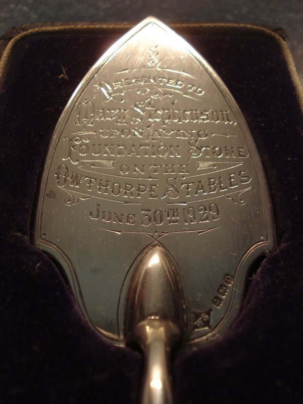 Sterling silver presentation trowel (1 of 6)