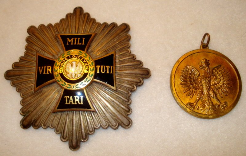 Two Polish Military Service medals.: Two Polish Military Service medals: 1) The War Order of Virtuti Militari, this is Poland's highest military decoration for heroism and courage in the face of the enemy at war. It was created in 1792 b