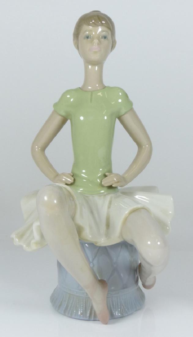 LLADRO 'LAURA' BALLERINA PORCELAIN FIGURE #1360 (1 of 10)