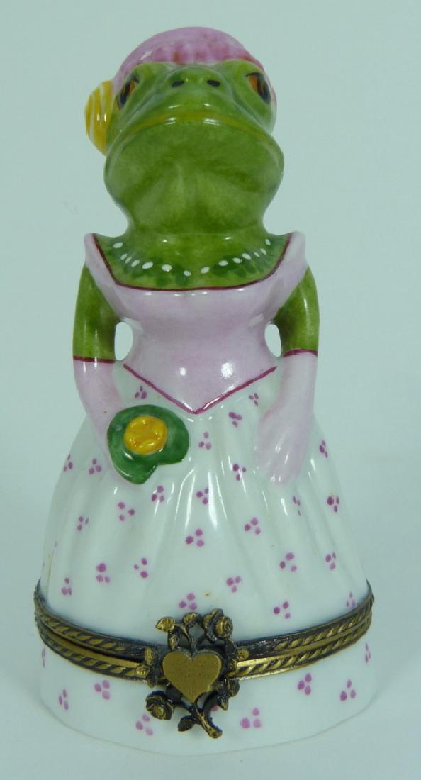 FRENCH LIMOGES PORCELAIN FIGURAL FROG TRINKET BOX (1 of 6)
