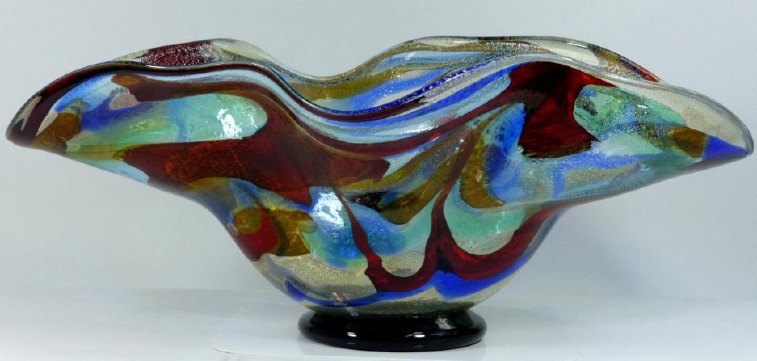 SERGIO COSTANTINI MURANO ART GLASS CENTER BOWL: Sergio Costantini Murano art glass Vetro Artistico large centerpiece bowl. Signed to side of base. Has original Murano Vetro Artistico sticker to bottom. Also includes Costantini certificate of authen