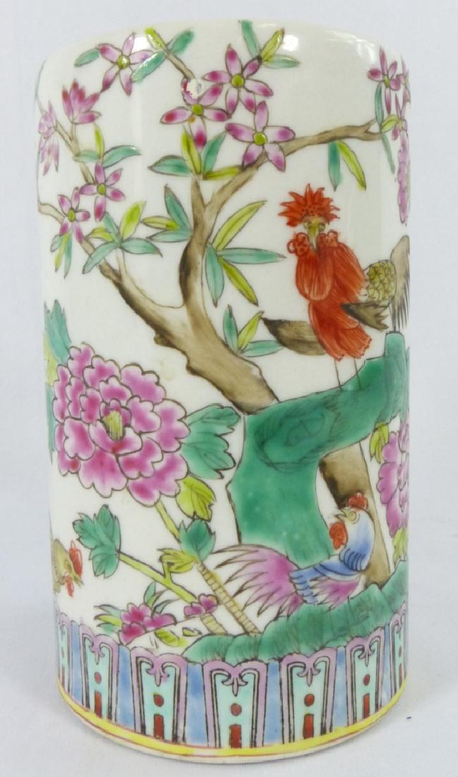 CHINESE FAMILLE ROSE BRUSH POT: Chinese Famille Rose brush pot depicts trees with flowers and several roosters and hens. Measures 5" (12.7cm) height.