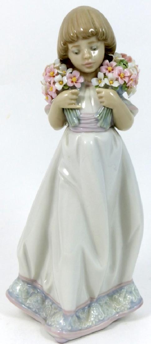 LLADRO 'SPRING BOUQUETS' PORCELAIN FIGURINE (1 of 7)
