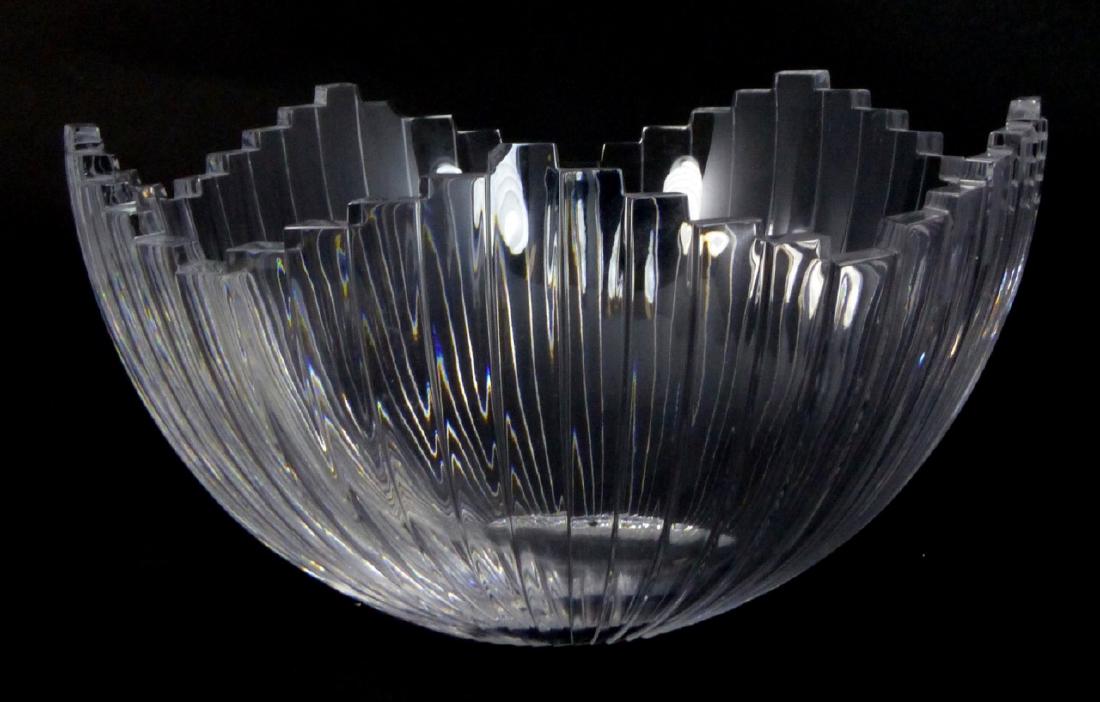 JAN JOHANSSON FOR ORREFORS 'CASCADE' CENTERPIECE: Jan Johansson for Orrefors art deco style glass 'Cascade' centerpiece bowl. Marked to underside Orrefors 9063270 Jan Johansson Gallery 10-83. Measures 12" (30.5cm) diameter.