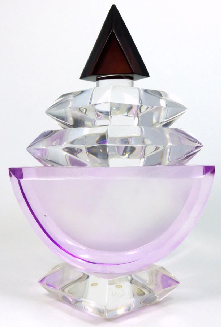 SAM TEAL SCULPTURAL LUCITE PERFUME BOTTLE (1 of 5)