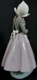 LLADRO DUTCH GIRL WITH TULIPS PORCELAIN FIGURINE - 3