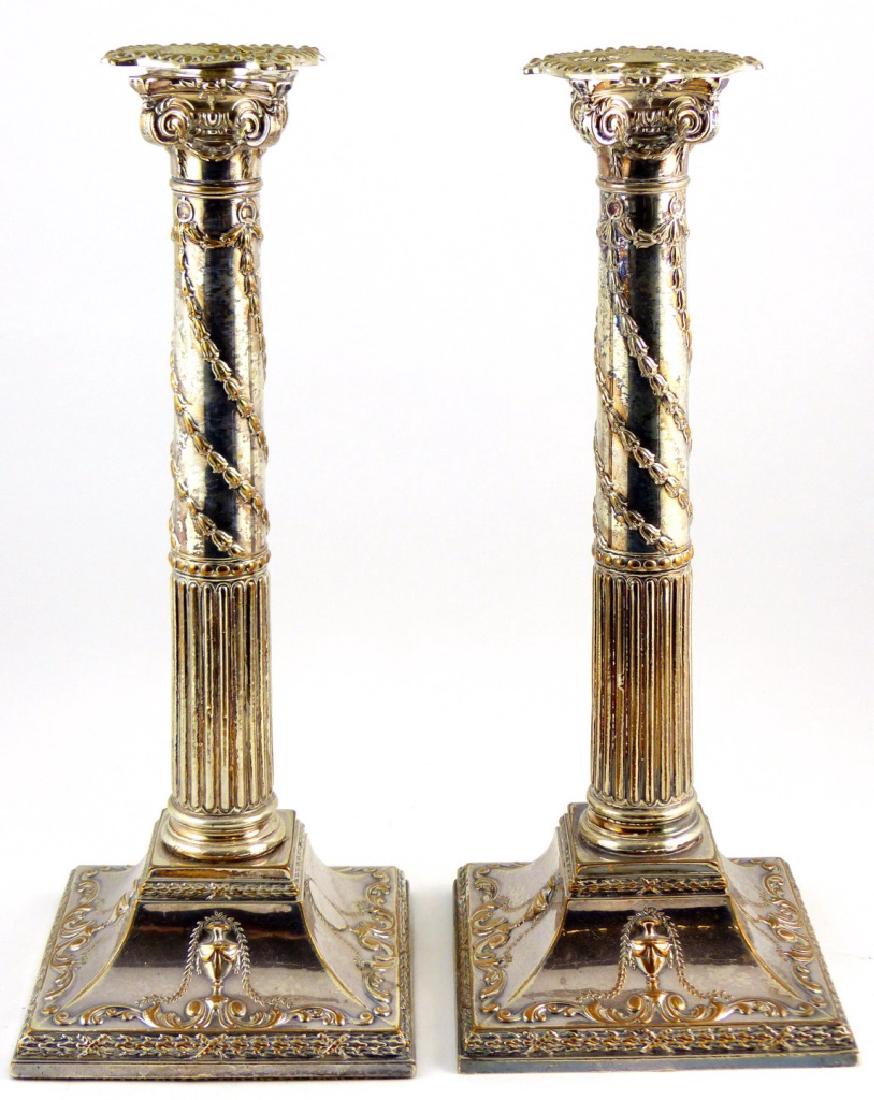 PR ENGLISH SILVERPLATED CANDLESTICK HOLDERS (1 of 10)