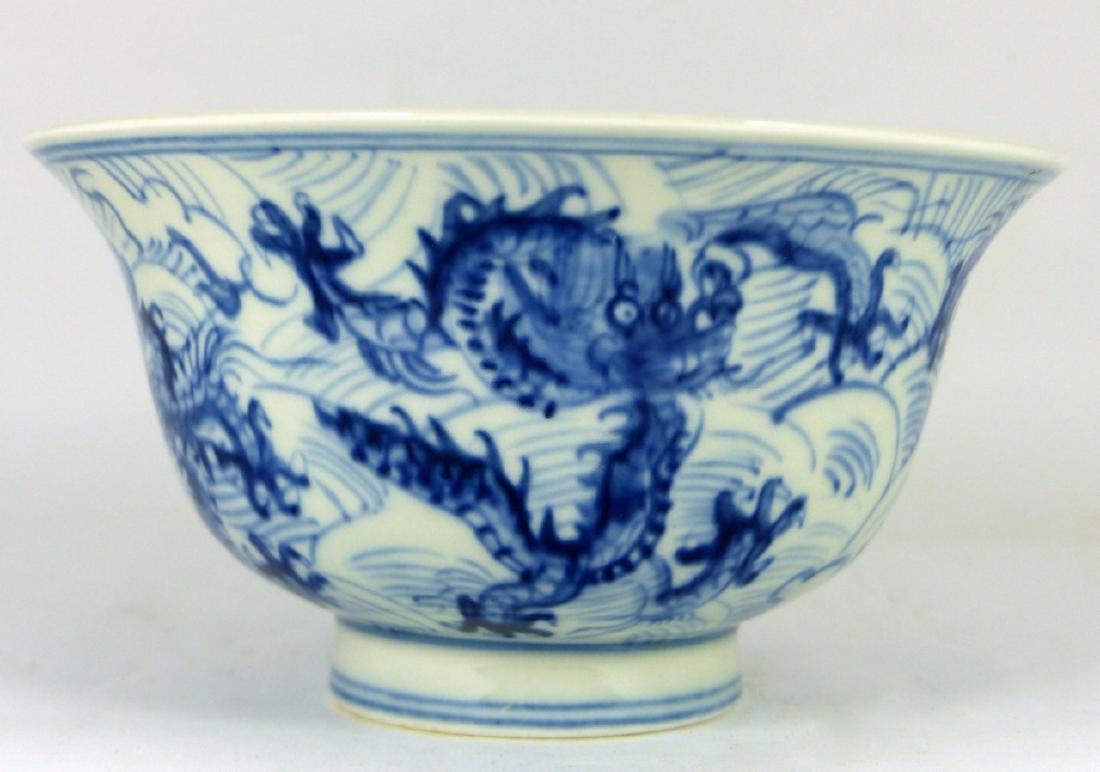 CHINESE BLUE & WHITE PORCELAIN DRAGON BOWL (1 of 6)