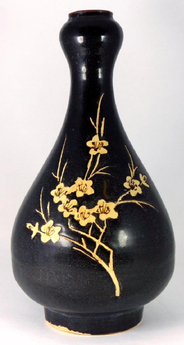 CHINESE CIZHOU GARLIC-MOUTH VASE (1 of 6)