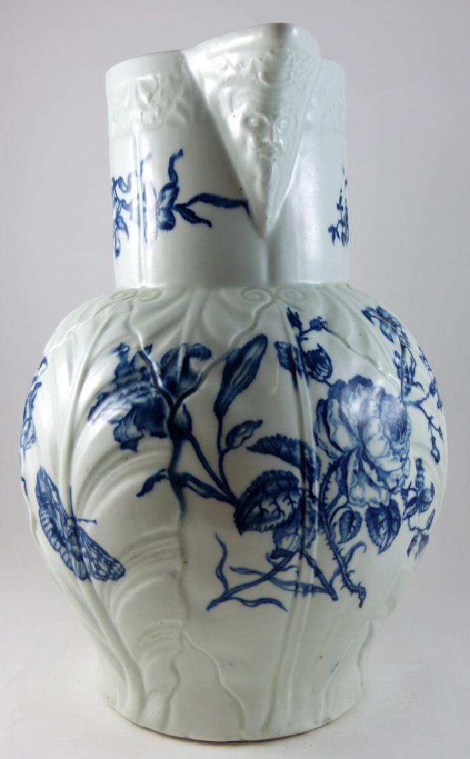 WORCESTER DR. WALL BLUE & WHITE PORCELAIN PITCHER (1 of 9)