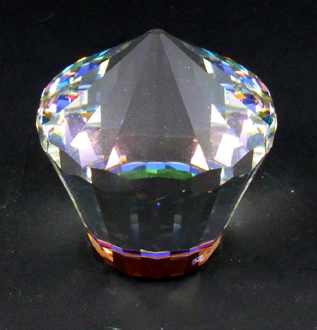 SWAROVSKI CRYSTAL PAPERWEIGHT w RAINBOW EFFECT