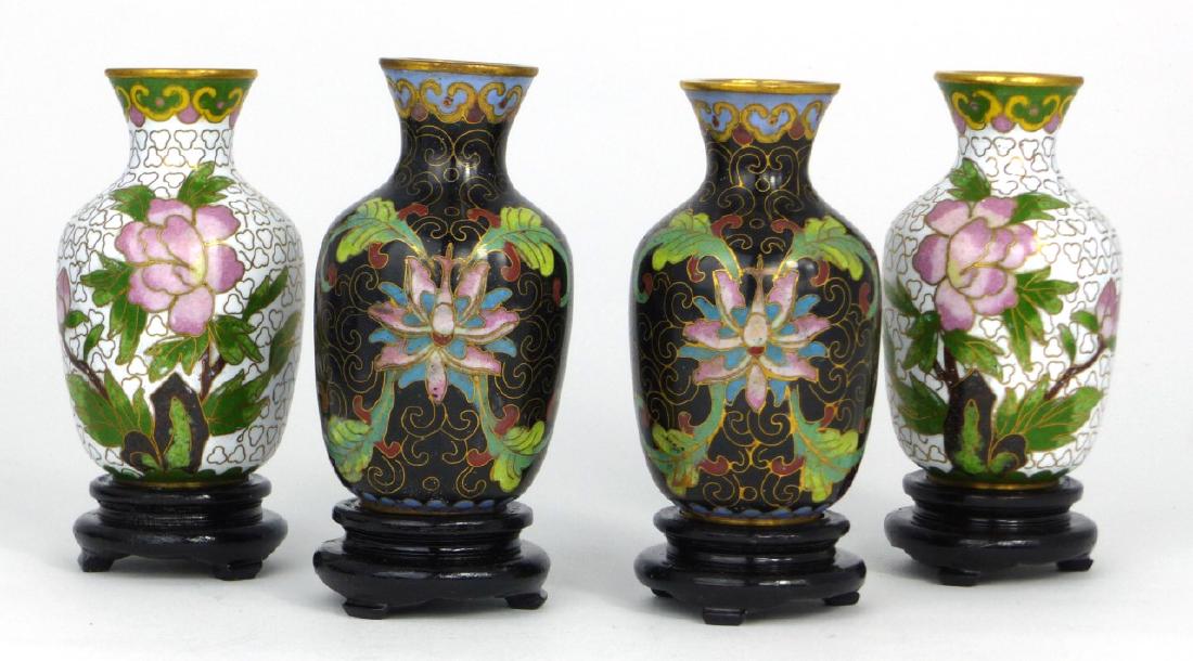 4pc CHINESE CLOISONNE MINIATURE VASES w STANDS (1 of 4)