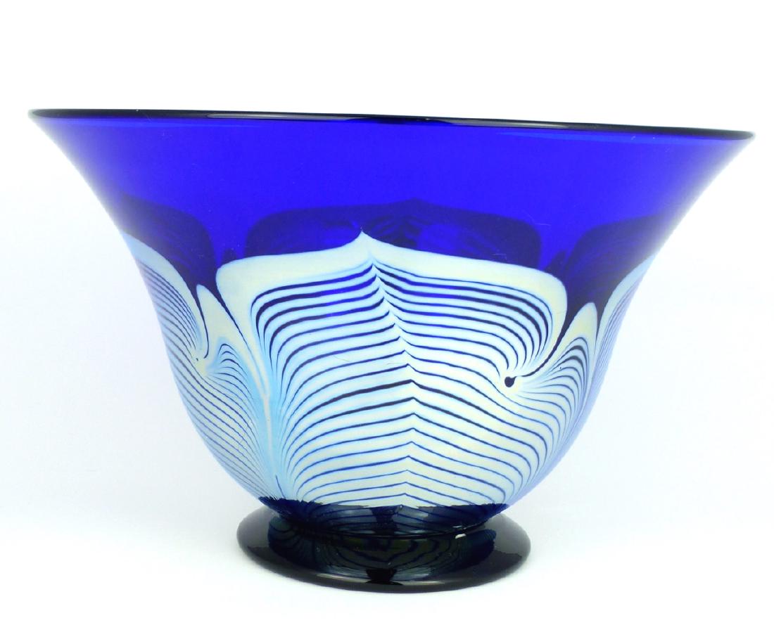 STEVEN CORREIA STUDIO ART GLASS BOWL