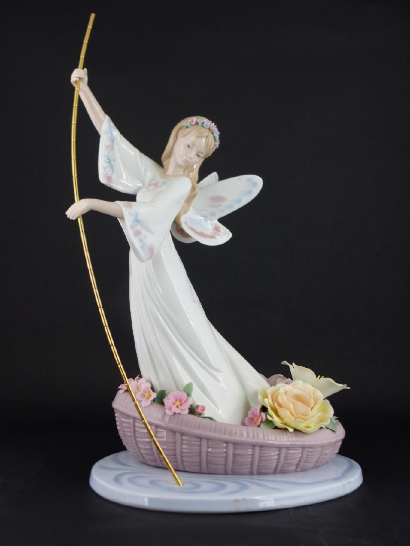 LLADRO 'ENCHANTED LAKE' PORCELAIN FIGURINE (1 of 7)