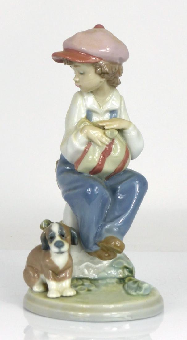 LLADRO 'MY BEST FRIEND' PORCELAIN FIGURINE w BOX (1 of 9)