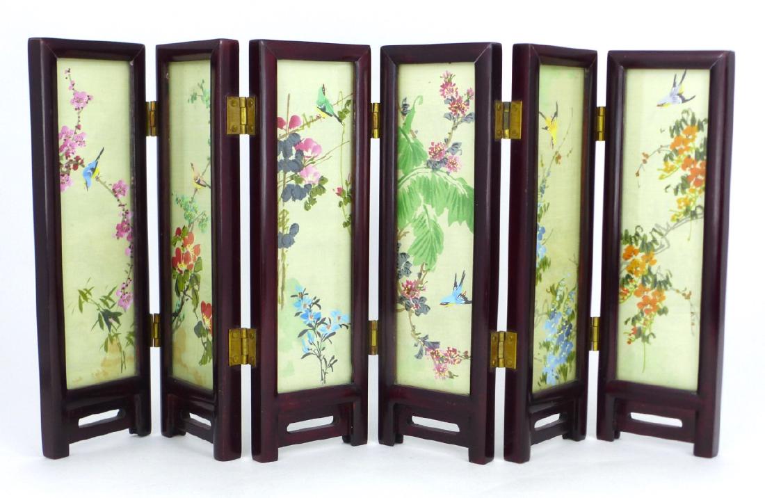 CHINESE PAINTED SILK 6-PANEL TABLE SCREEN (1 of 4)