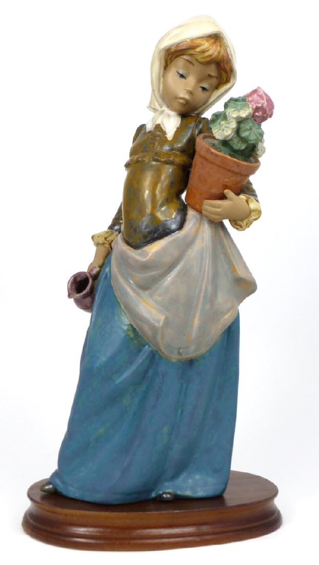 LLADRO 'GIRL WITH GERANIUM' PORCELAIN FIGURINE (1 of 6)
