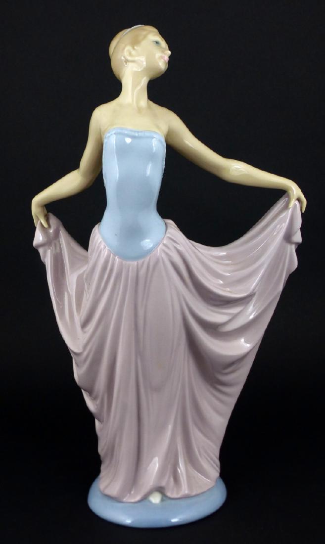 LLADRO DANCER PORCELAIN FIGURINE (1 of 6)