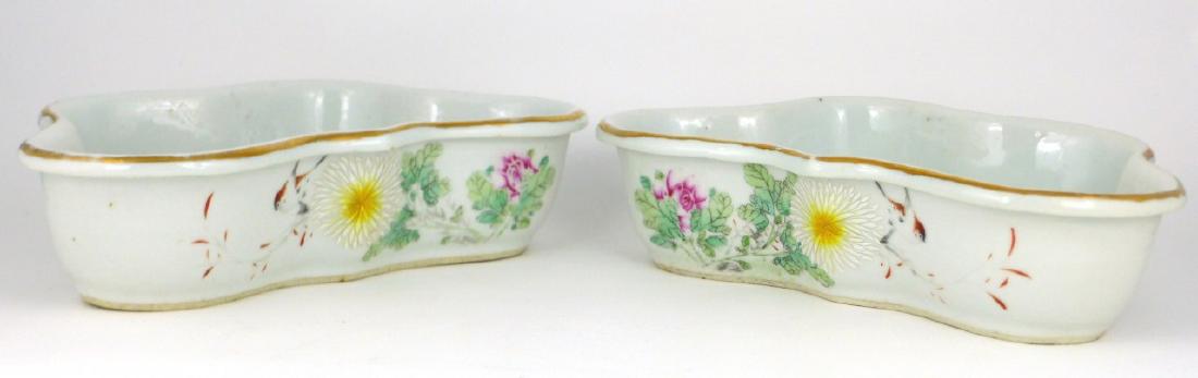 PR CHINESE BUTTERFLY-FORM PORCELAIN PLANTERS (1 of 14)