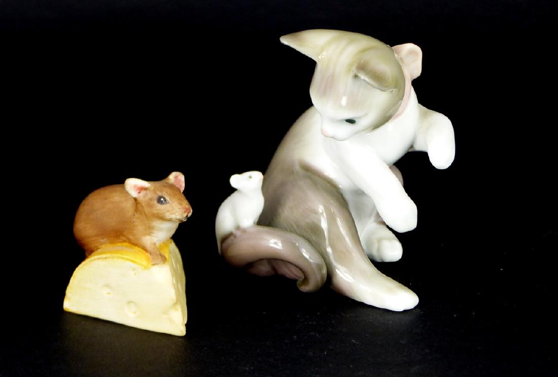 lladro cat with mouse on tail