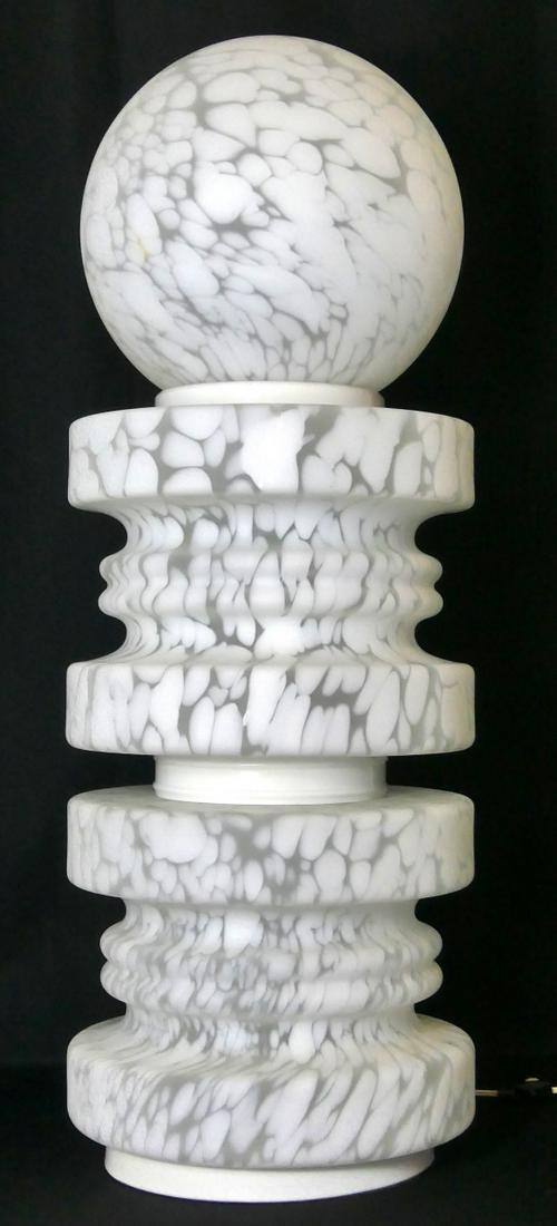 MONUMENTAL VISTOSI MURANO GLASS TOTEM LAMP: Mid-century modern Murano art glass sculptural totem lamp with globe by Vistosi. Three pieces of speckled white and clear frosted glass separated by white enameled metal spacers. Holds original labels