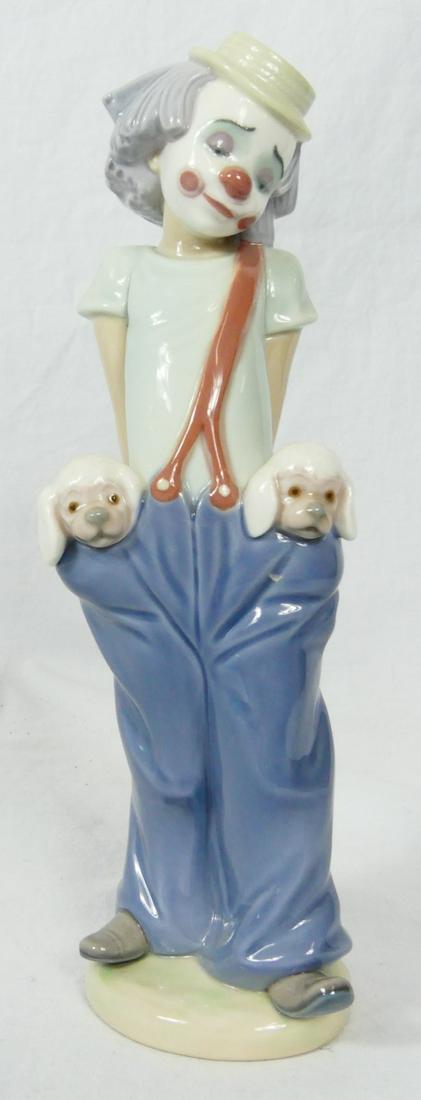 LLADRO 'LITTLE PALS' PORCELAIN FIGURINE w BOX: Lladro 'Little Pals' porcelain clown and dogs figure #7600. Marked to underside. Figure measures 8 3/4" height. Includes original (?) box.
