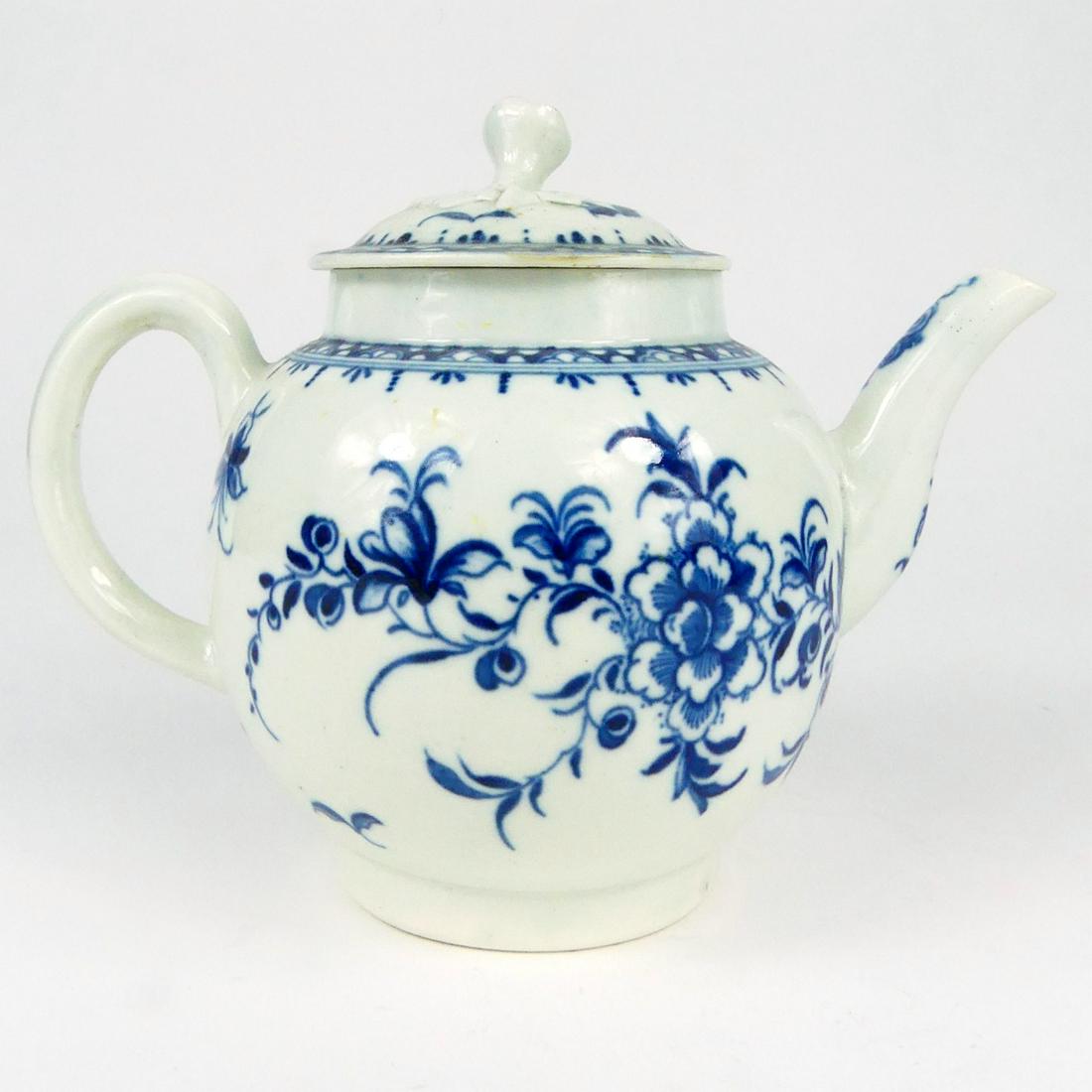 DR. WALL WORCESTER PORCELAIN TEAPOT (1 of 4)