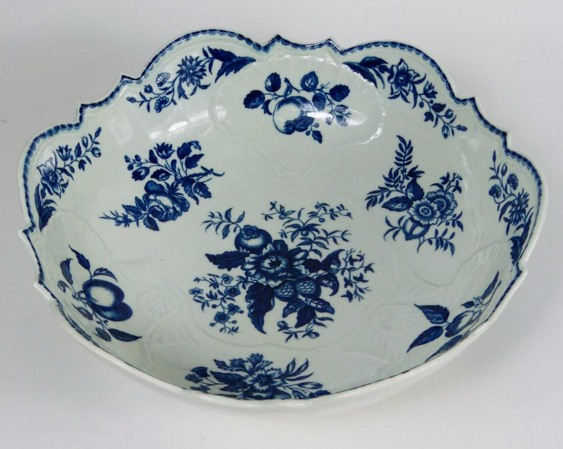 WALL WORCESTER LARGE PORCELAIN B&W BOWL (1 of 4)