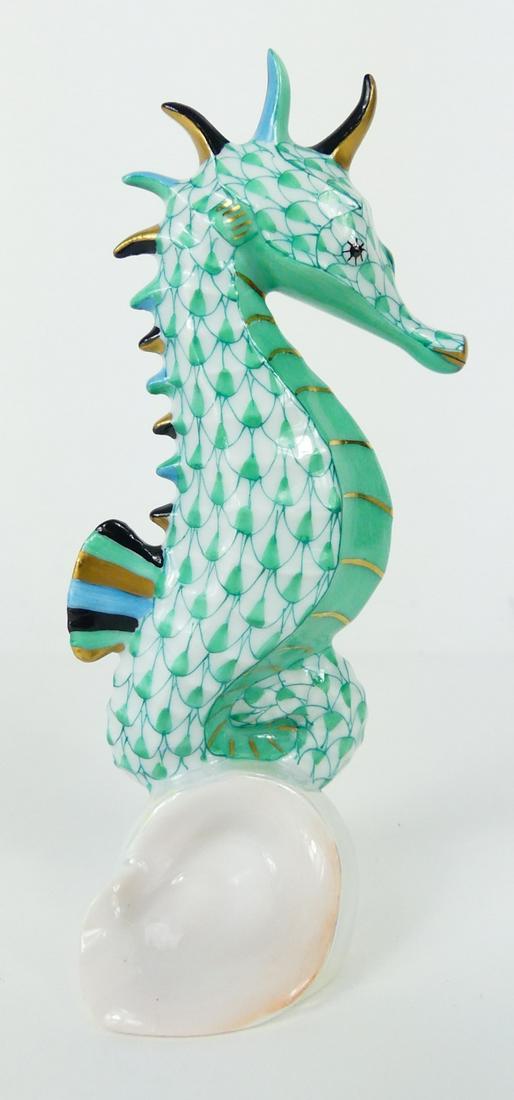 HEREND FISHNET PORCELAIN SEAHORSE FIGURINE (1 of 5)