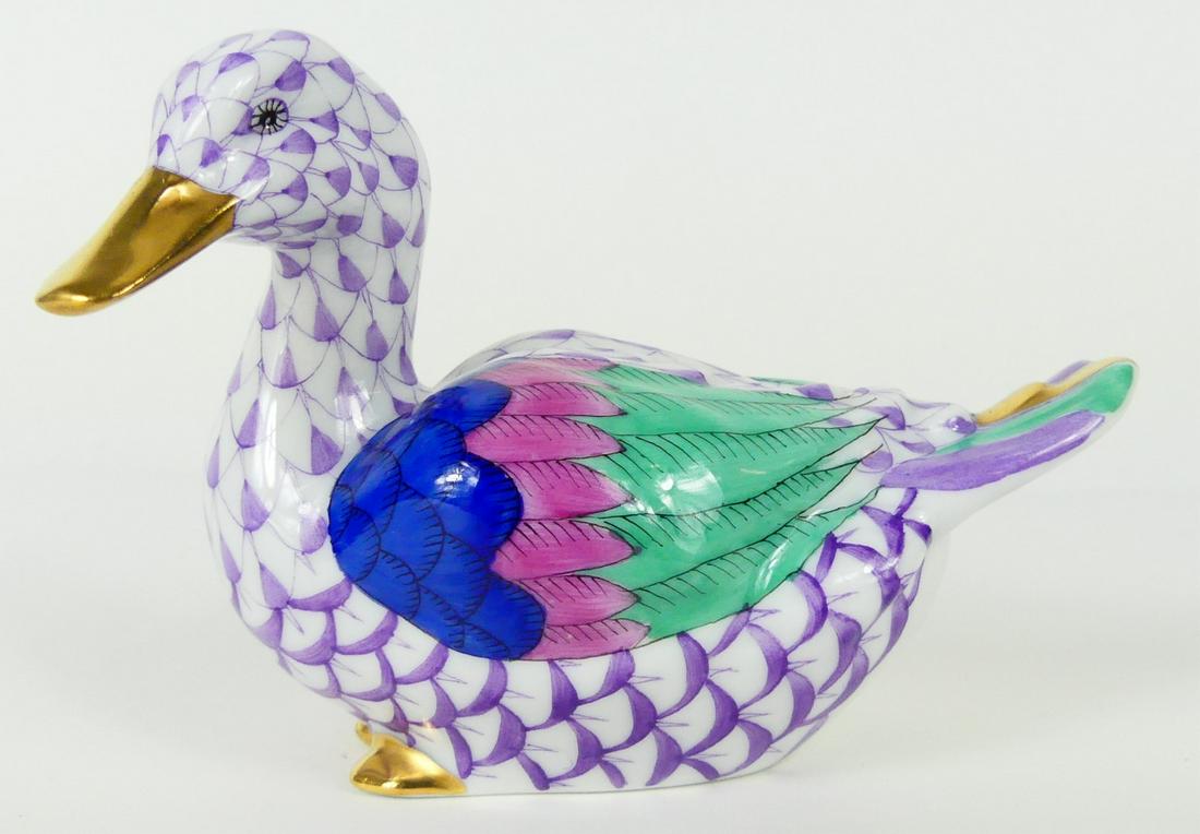 HEREND FISHNET PORCELAIN DUCK FIGURINE (1 of 5)