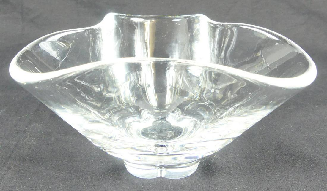 STEUBEN DONALD POLLARD TREFOIL CRYSTAL BOWL (1 of 7)