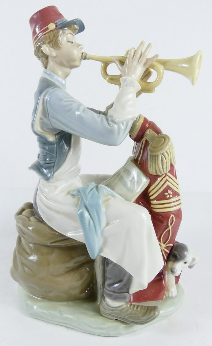 LLADRO 'PRACTICE MAKES PERFECT' PORCELAIN FIGURINE (1 of 7)