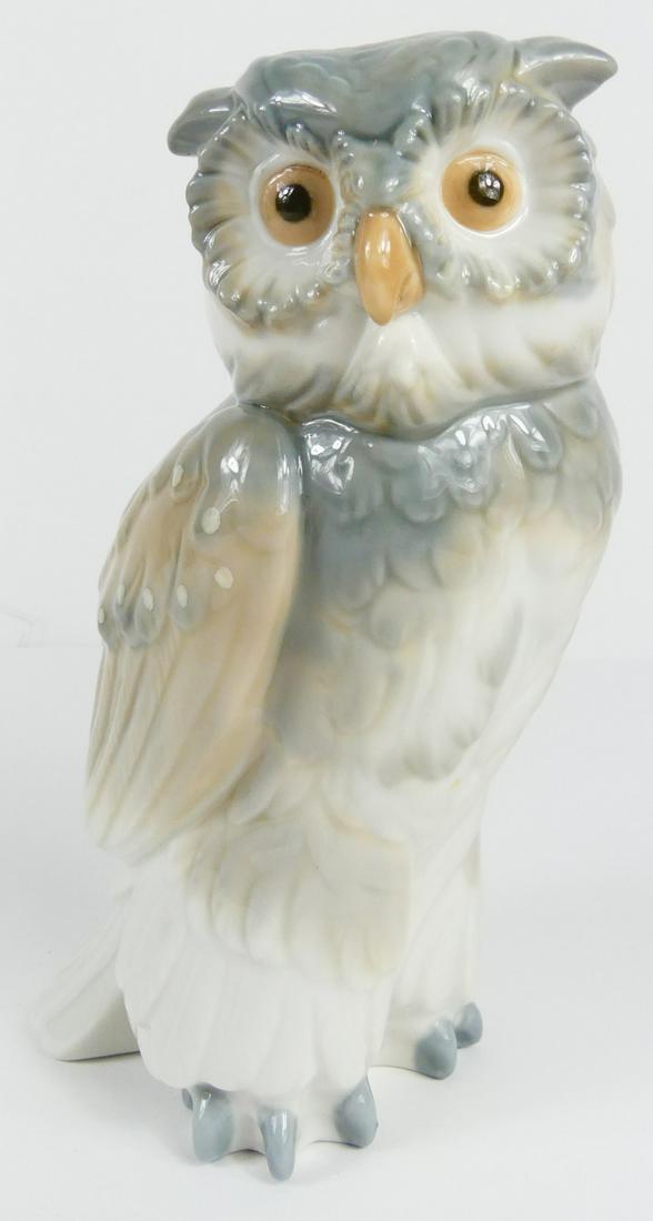 NAO BY LLADRO OWL PORCELAIN FIGURINE (1 of 8)