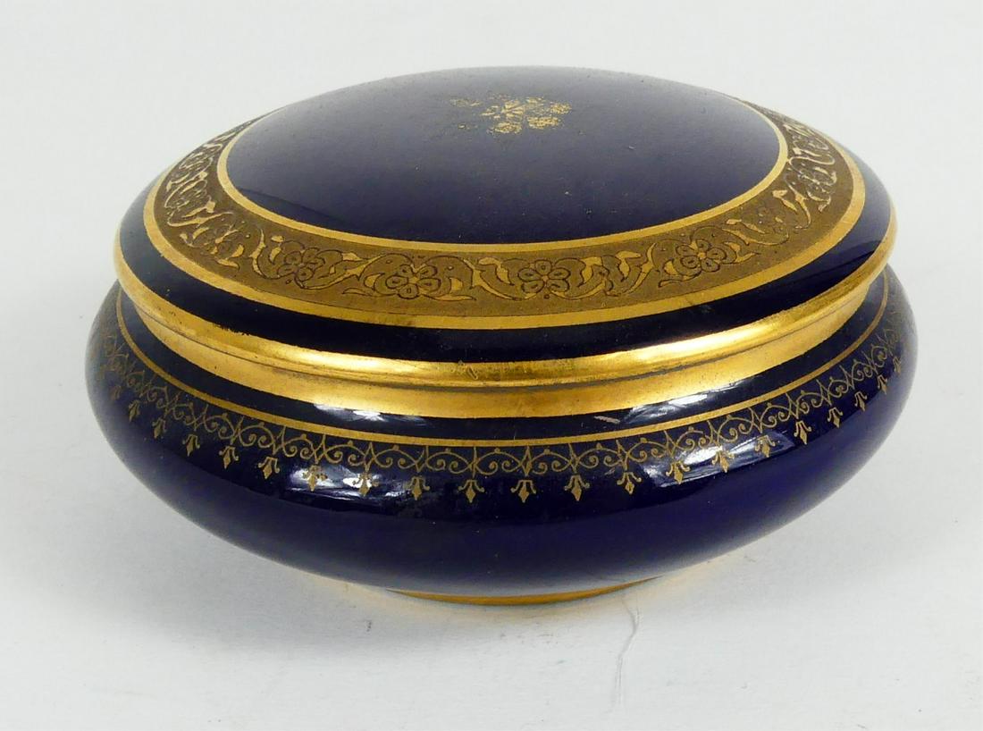 LIMOGES COBALT AND GILT PORCELAIN COVERED BOX (1 of 6)