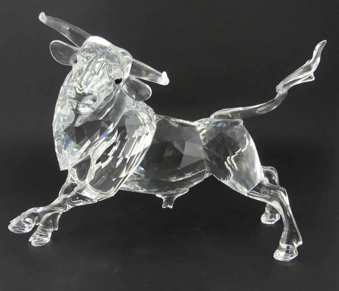 SWAROVSKI CRYSTAL 'BULL' FIGURINE (1 of 9)