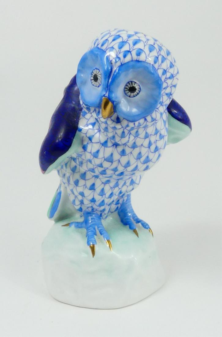 HEREND BLUE FISHNET 'OWL' PORCELAIN FIGURE (1 of 7)